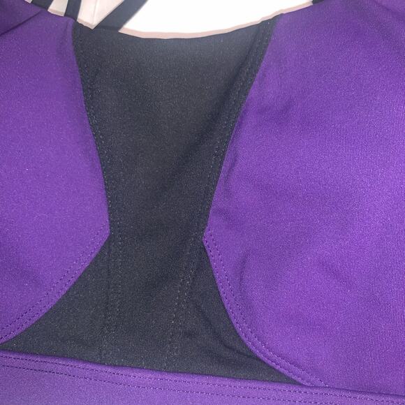 BUFFBUNNY Namastay Sports Bra. Medium. Purple and Black - Picture 6 of 12